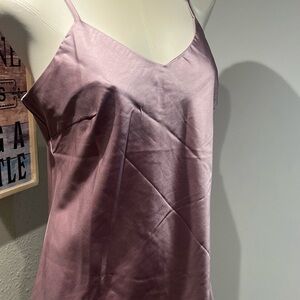Satin tank top in Mauve paparazzi NWT